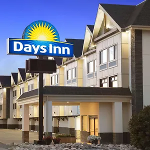 Hotel Days By Wyndham Northwest, YYC