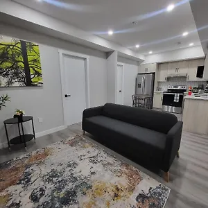 Apartment Luxury In Nw, Calgary