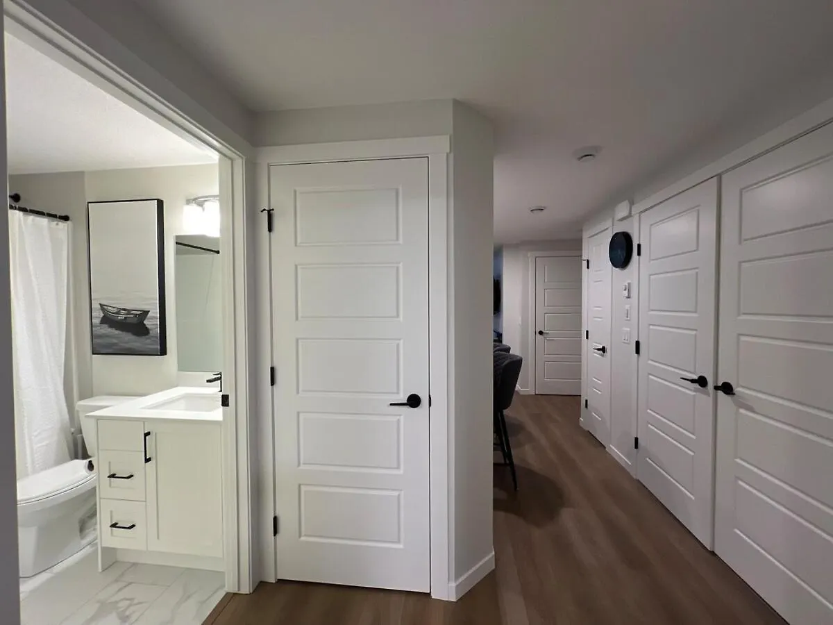 Appartement 2-Bedroom Suite Near Yyc Airport